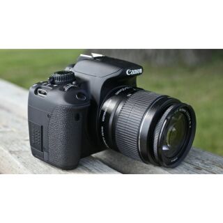 Máy ảnh Canon 600d + kit 18-55 IS II