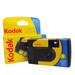Máy chụp ảnh 1 lần Kodak, có sẳn trong máy 1 cuộn film Kodak 800 ,27 tấm