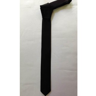 Cà vạt bản nhỏ Hàn Quốc màu đen siêu đẹp