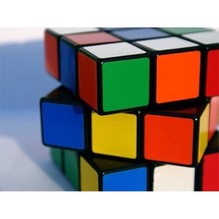 Trò Chơi Rubik 3 tầng Thông Minh Size 5x5x5