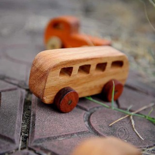 Xe Bus gỗ đồ chơi cho bé an toàn bền đẹp hàng thủ công nghệ nhân lành nghề (1)